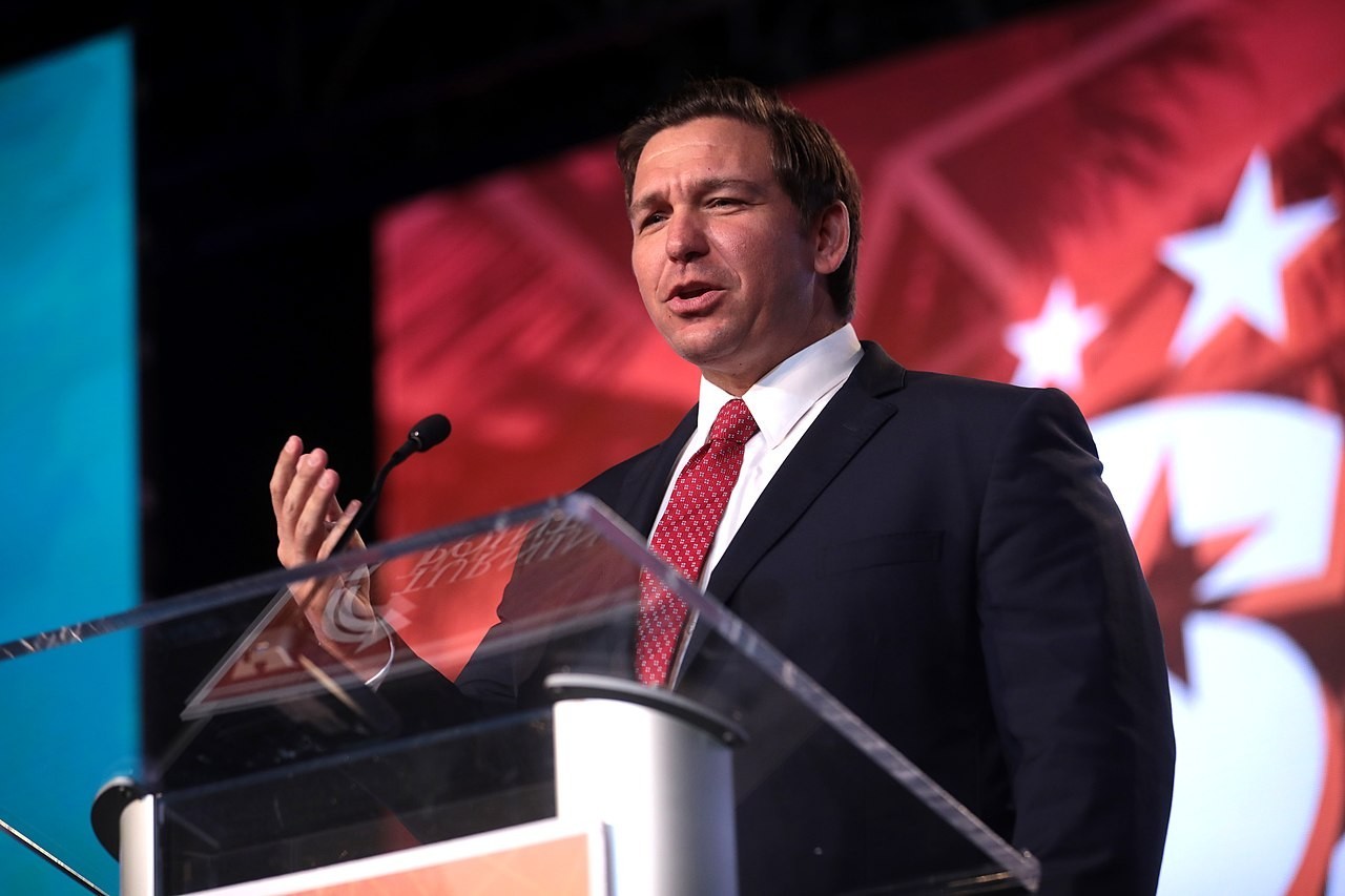 Partido REPUBLICANO de la Florida Acusado de la Supresión de los Votantes de las Minorías por la falta de fondos Censo