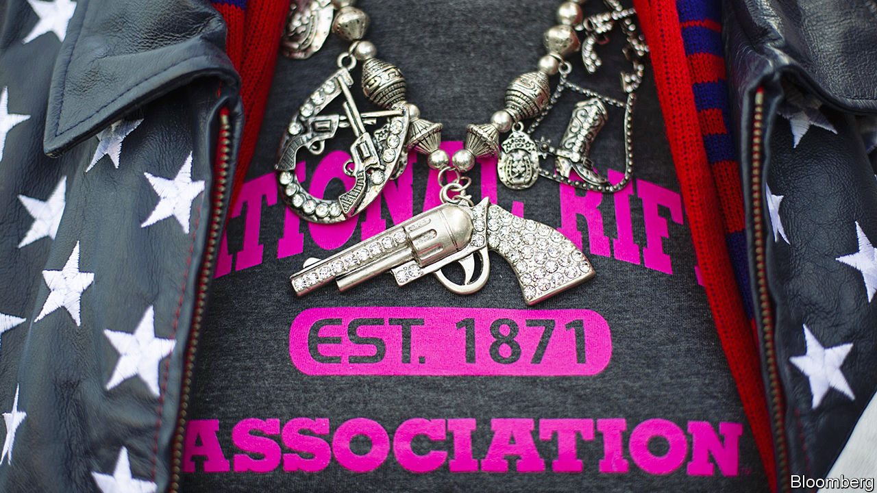 Rural Virginianos Ferrocarril En Contra De La Pistola De Controles que paso miami