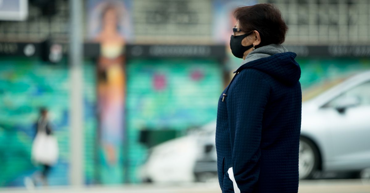 El alcalde de la ciudad de Miami ahora exige que los trabajadores de restaurantes y conductores de reparto usen máscaras faciales