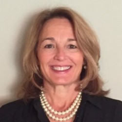 Carisk Partners da la bienvenida a Melanie Dalton, RN, BSN como vicepresidenta asistente de servicios al cliente